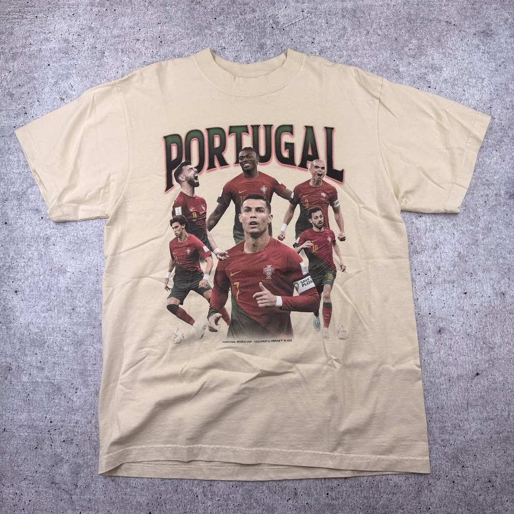 Vibras Cristiano Ronaldo Portugal Soccer Cream Heavyweight Graphic Tee Adult M